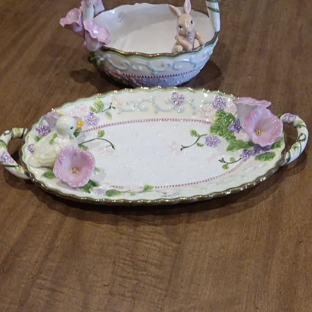 Avon China Decorative Plate - Picture 2 of 9